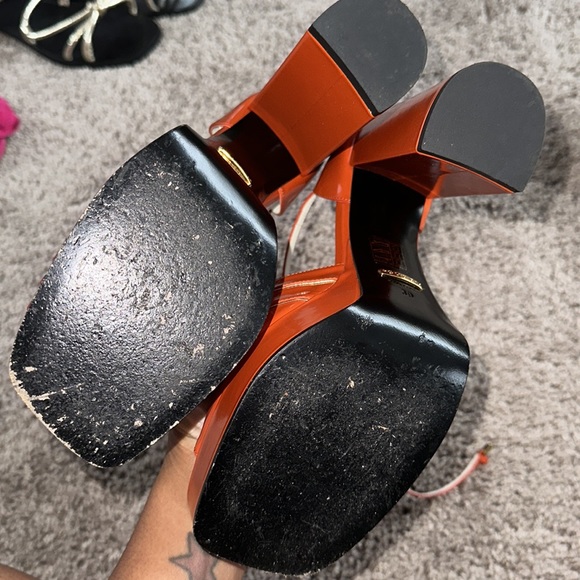 Gucci Heels - Picture 2 of 5